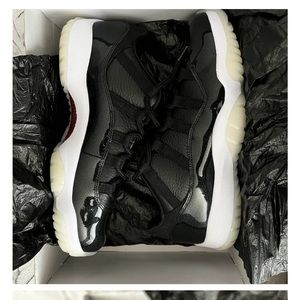 Jordan 11 72-10 low size 10.5